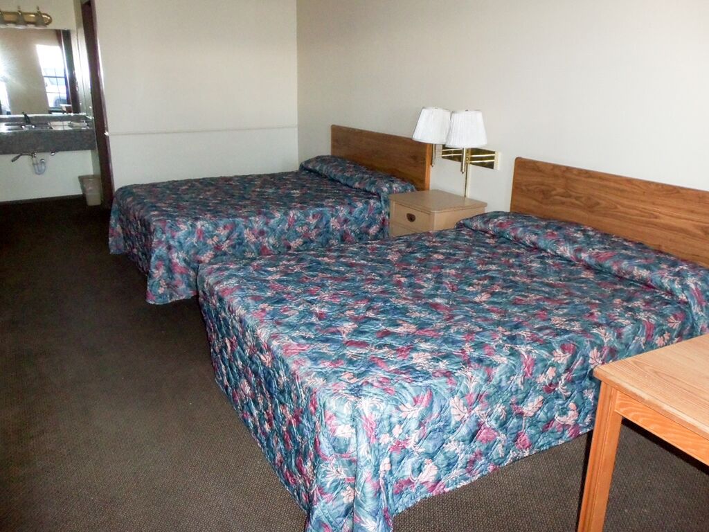 Giddings Executive Inn Room photo